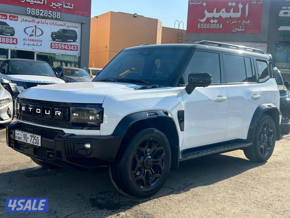 JETOUR T2 جيتور
موديل 2025
ماشى 33.000 k.m 
واردالكويت.حمايةً فل بدى0