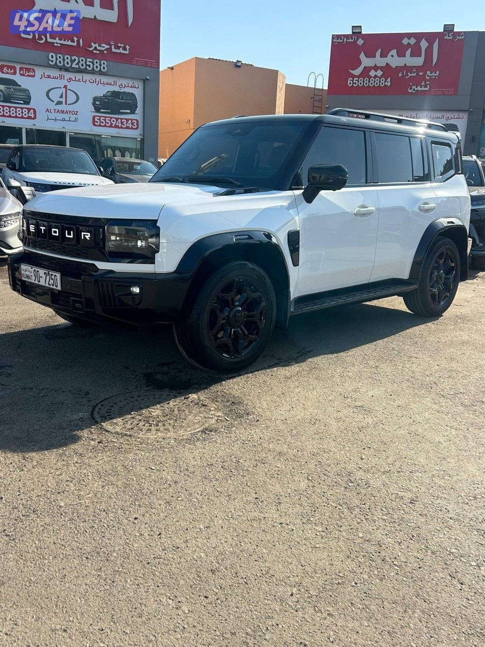 JETOUR T2 جيتور
موديل 2025
ماشى 33.000 k.m 
واردالكويت.حمايةً فل بدى8