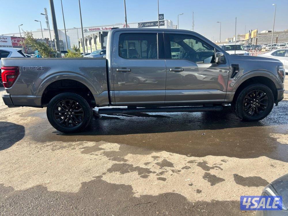 فورد LARIAT. F150 
موديل 2024
ماشى 18.000 k.m 
وارد الغانم .صبغ وكالة2