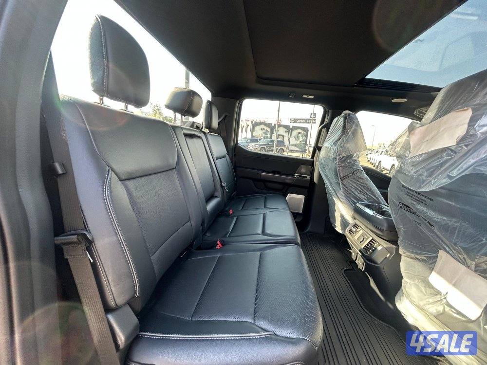 فورد LARIAT. F150 
موديل 2024
ماشى 18.000 k.m 
وارد الغانم .صبغ وكالة5