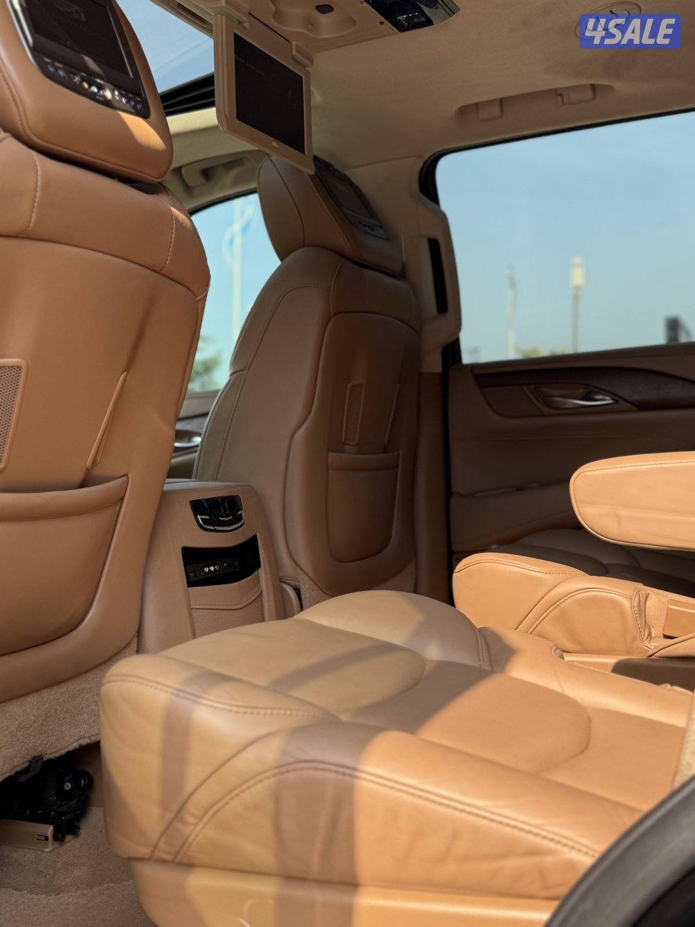 🔺كاديلاك إسكاليد بلاتينيوم 2016 الدرجه الاولى 🔺15