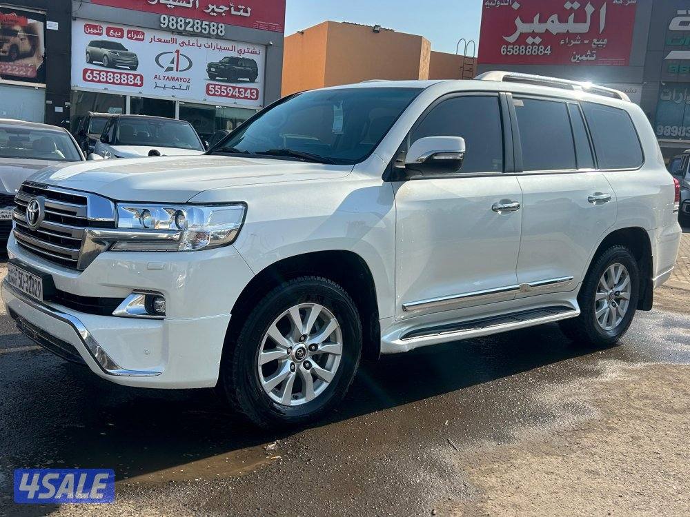 تويوتا لاند كروزر GX.R-V8
موديل 2018
ماشى 279.000 k.m
واردالساير8