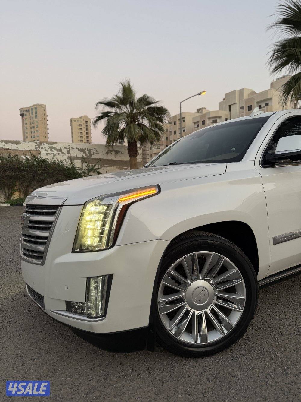 🔺كاديلاك إسكاليد بلاتنيوم 2016 الدرجه الاولى 🔺1