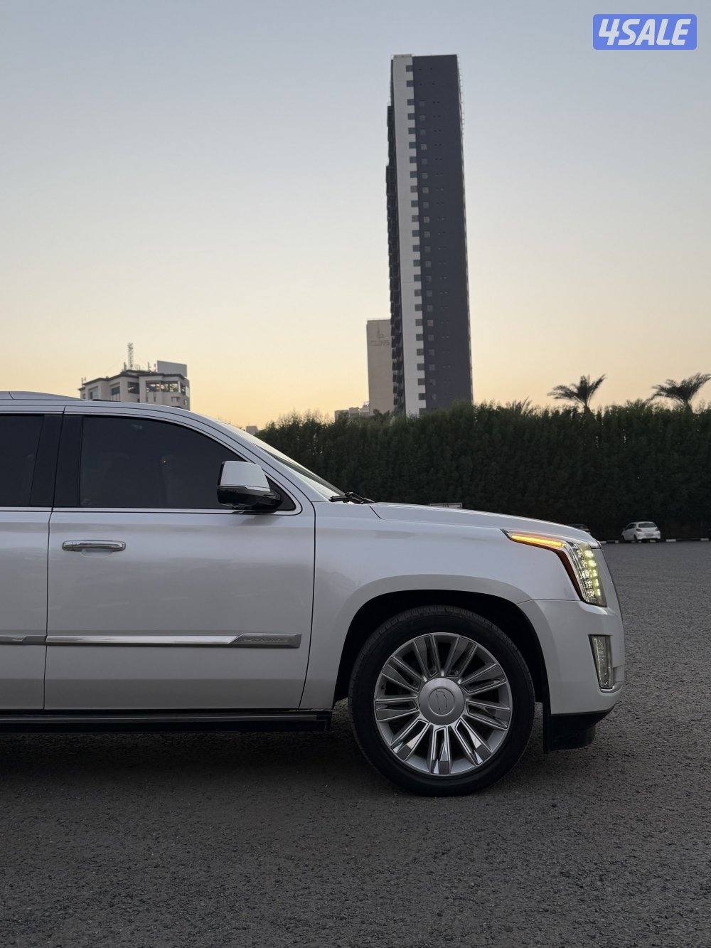 🔺كاديلاك إسكاليد بلاتنيوم 2016 الدرجه الاولى 🔺6