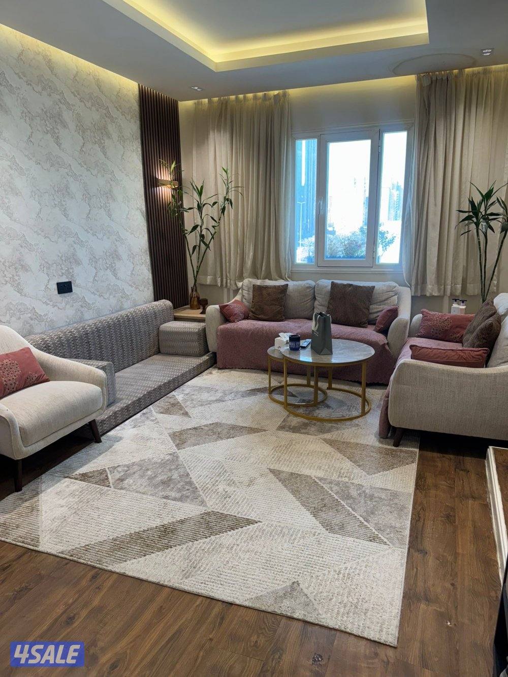 المهبوله قطعه 4 شارع / سالم صباح السالم عماره A1 الدور الثاني شقه رقم14