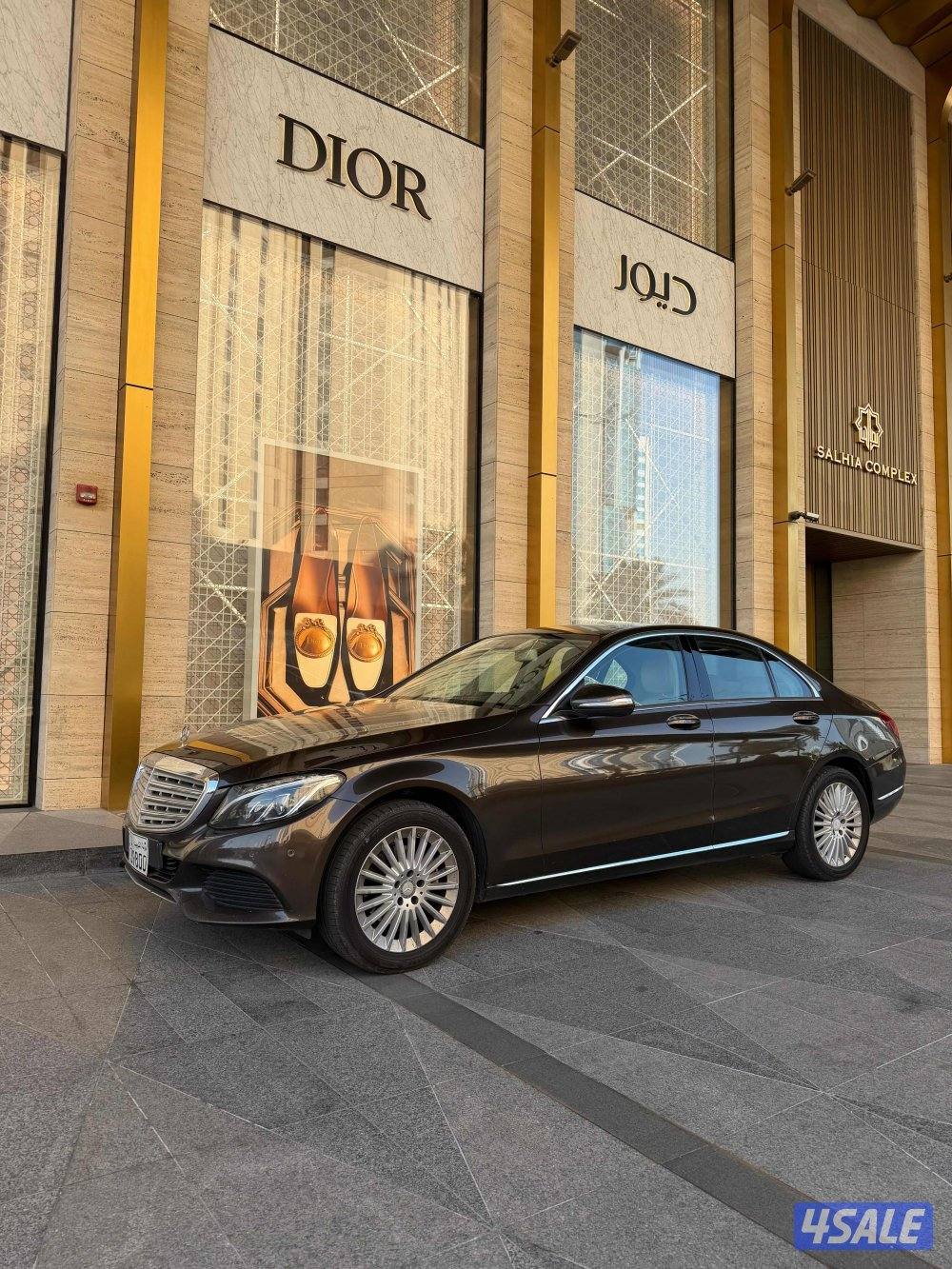 مرسيدس C-Class0