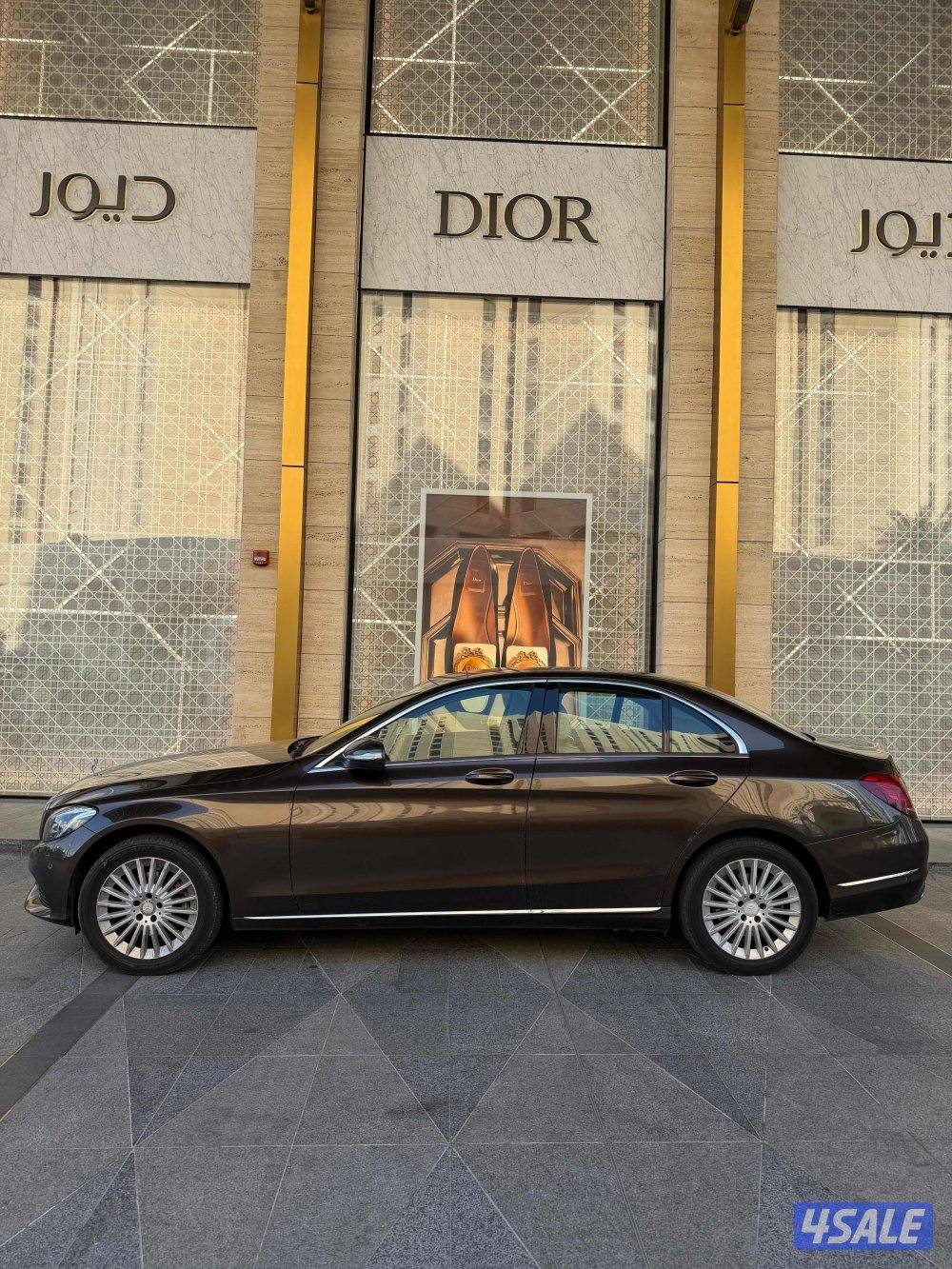 مرسيدس C-Class2