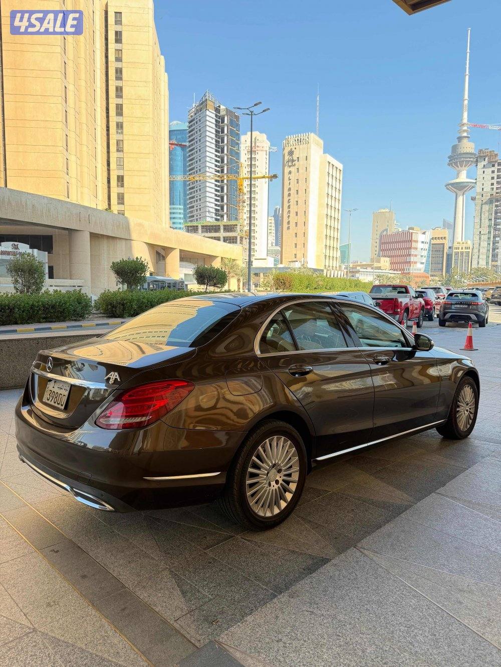 مرسيدس C-Class4