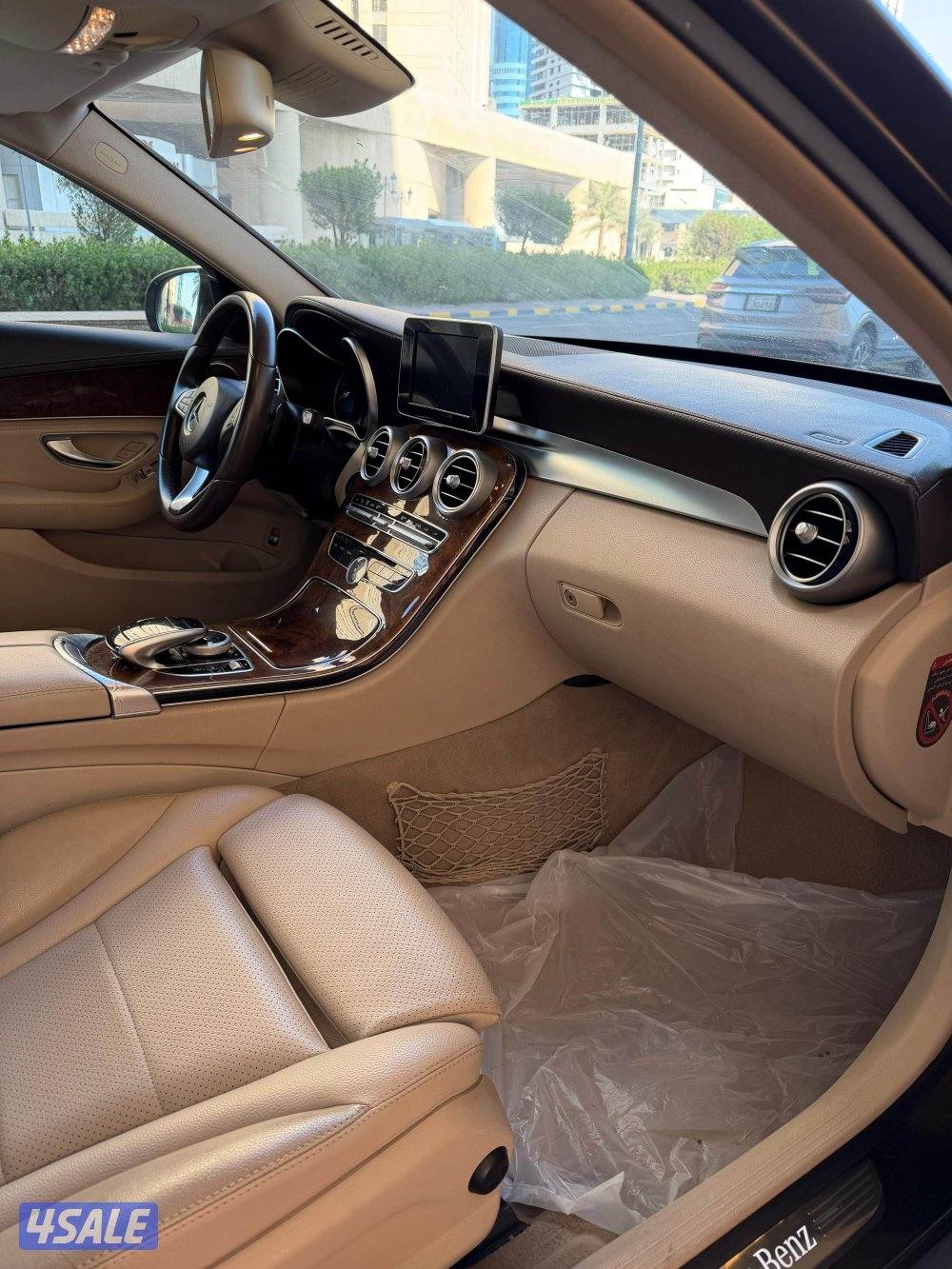 مرسيدس C-Class6