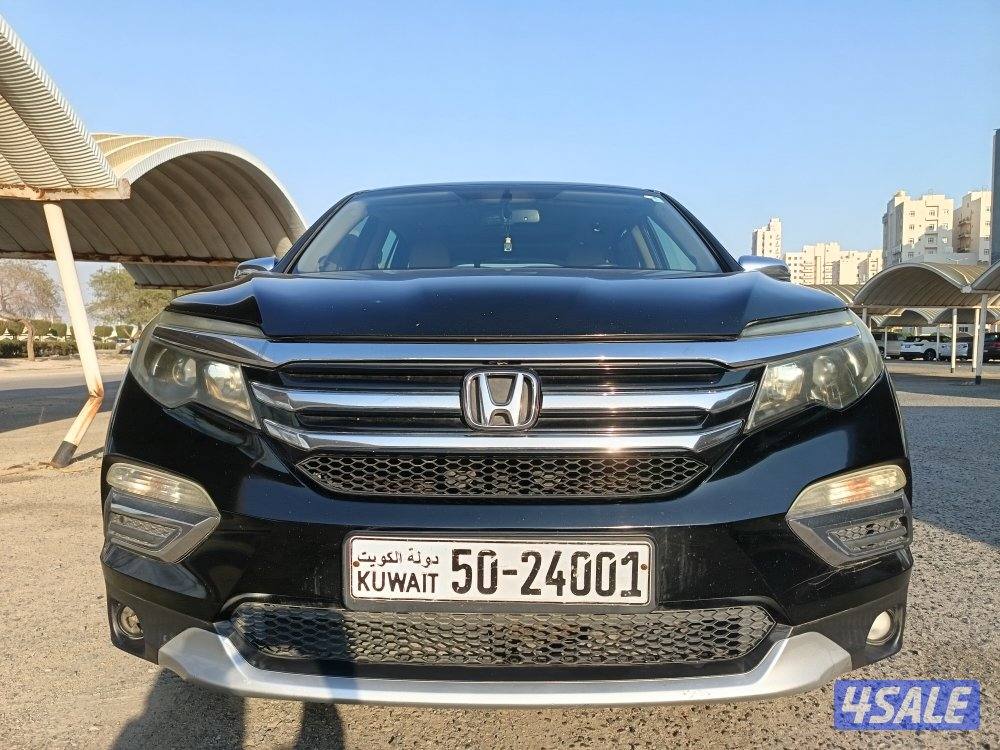 هوندا بايلوت 2017الغانم فل اوبشن فتحتين كشن جلد كامره بحاله ممتازه9