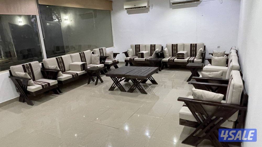 للبيع كراسي ملكي سعودي2