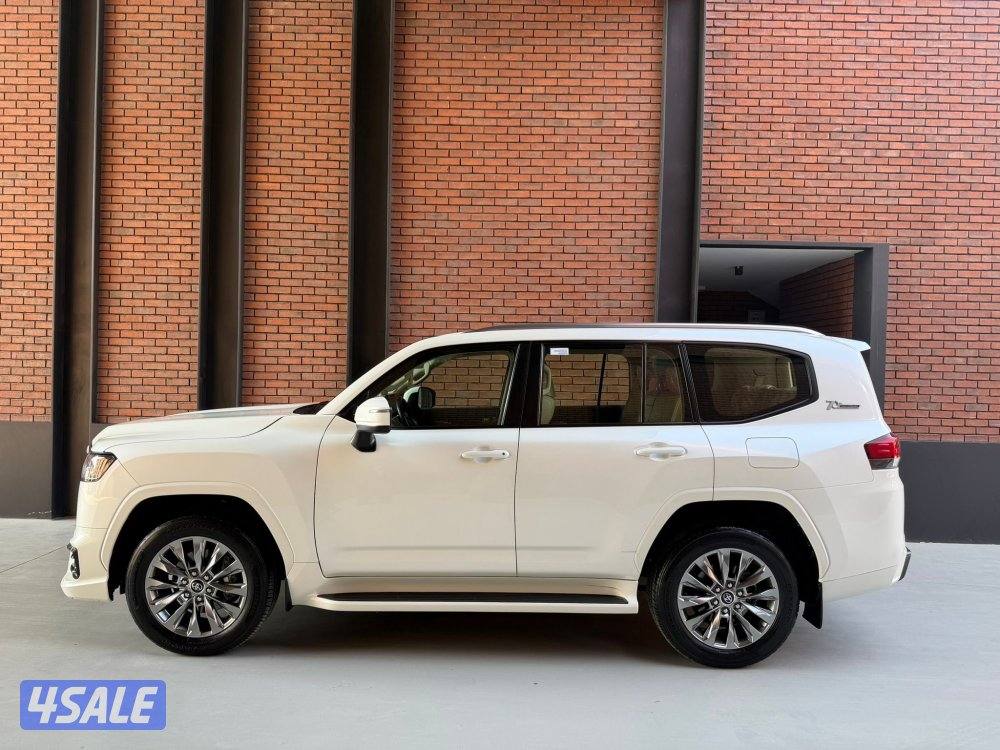 لاندكروز  GXR أيرو اس تون تيربو موديل 2022 صبغ وكالة1