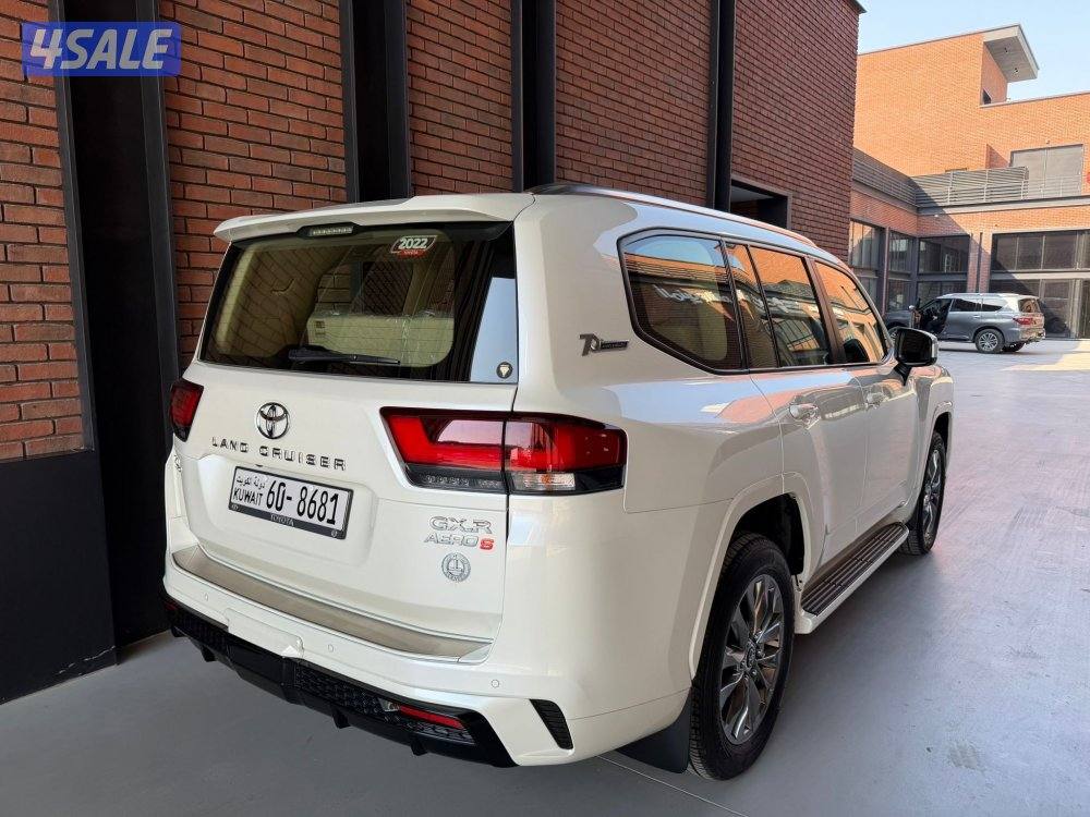 لاندكروز  GXR أيرو اس تون تيربو موديل 2022 صبغ وكالة3