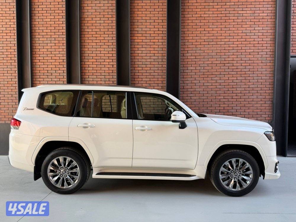 لاندكروز  GXR أيرو اس تون تيربو موديل 2022 صبغ وكالة4