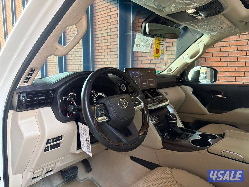 لاندكروز  GXR أيرو اس تون تيربو موديل 2022 صبغ وكالة9