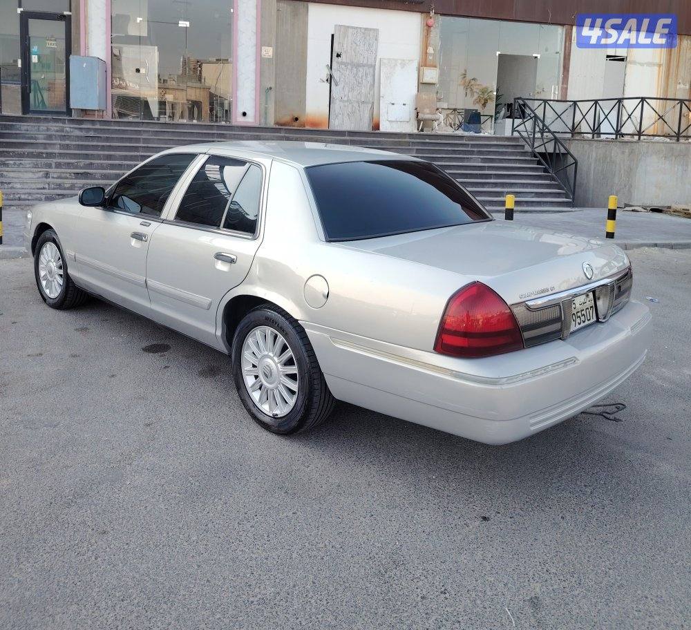 فورد ماركيز٢٠١١ ماشي٢٢٠ الف كم صبغ وكاله2