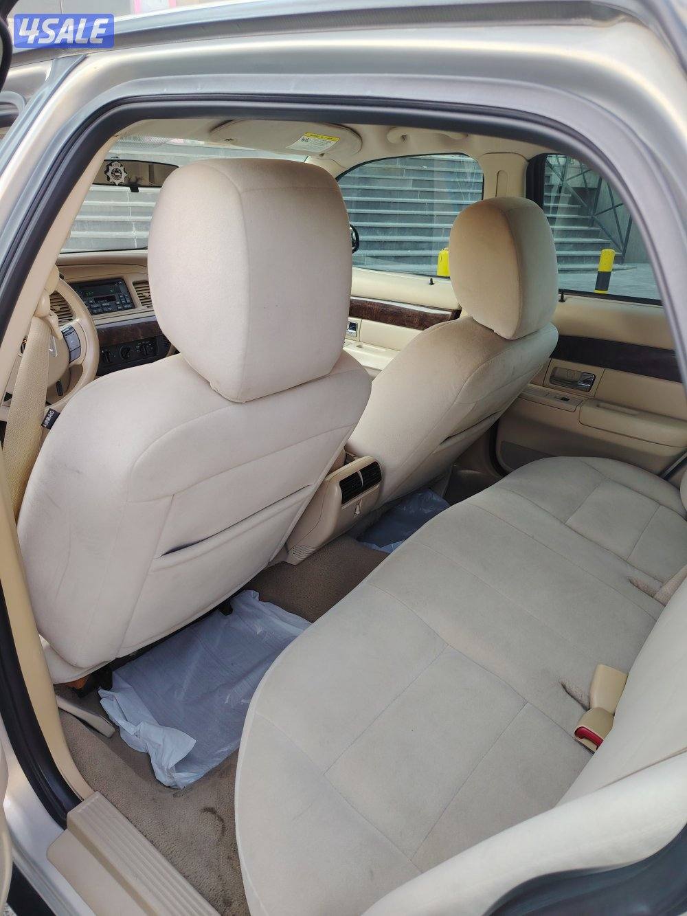 فورد ماركيز٢٠١١ ماشي٢٢٠ الف كم صبغ وكاله5