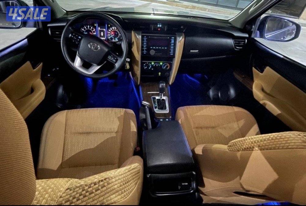 للبيع فورتنر 4 سلندر 2020 ماشي 1035