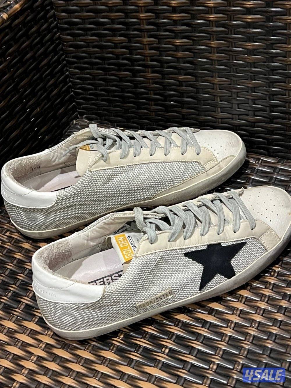 جوتي قولدن غوز مقاس ٤٣2