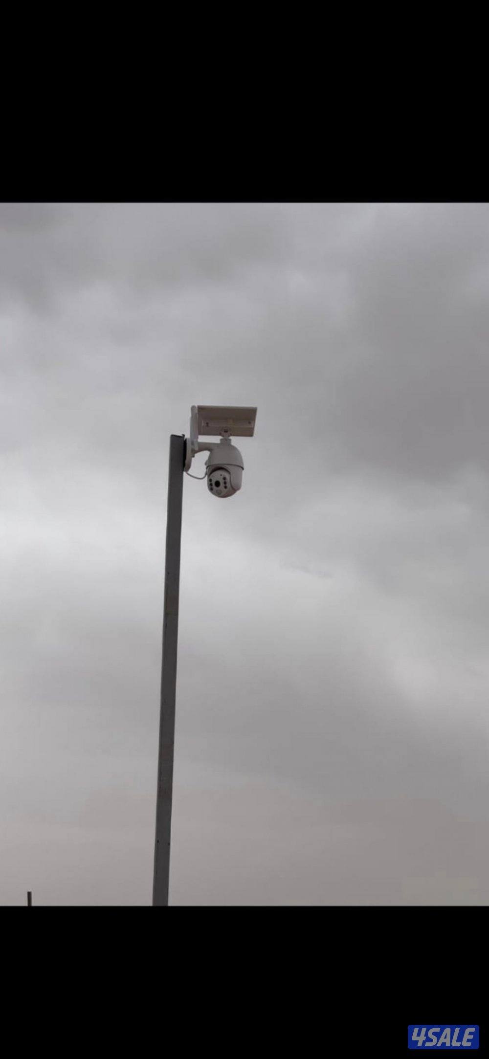 كاميرا طاقه شمسيه متحركه بجميع الاتجاهات صوت وصوره سبيكر مايك4