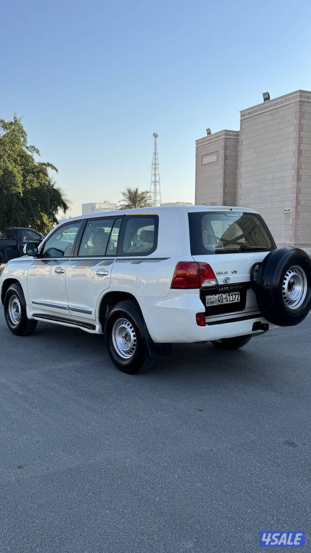 للبيع لاند كروزر 20123