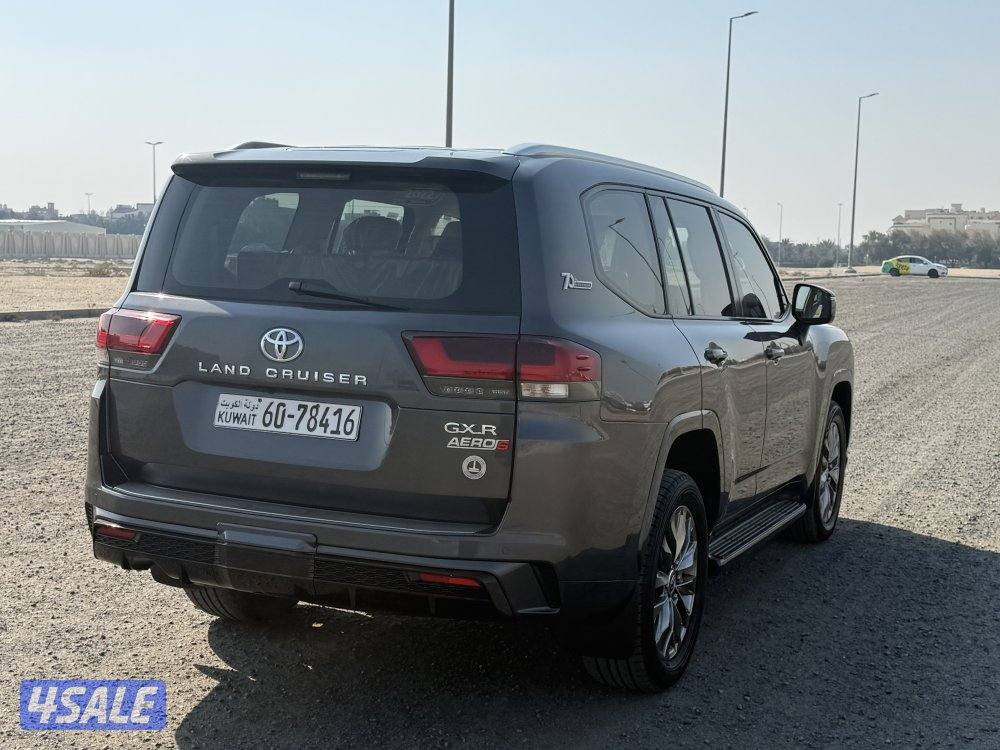 للبيع لاند كروزر 2022 GXR صبغ الوكاله7