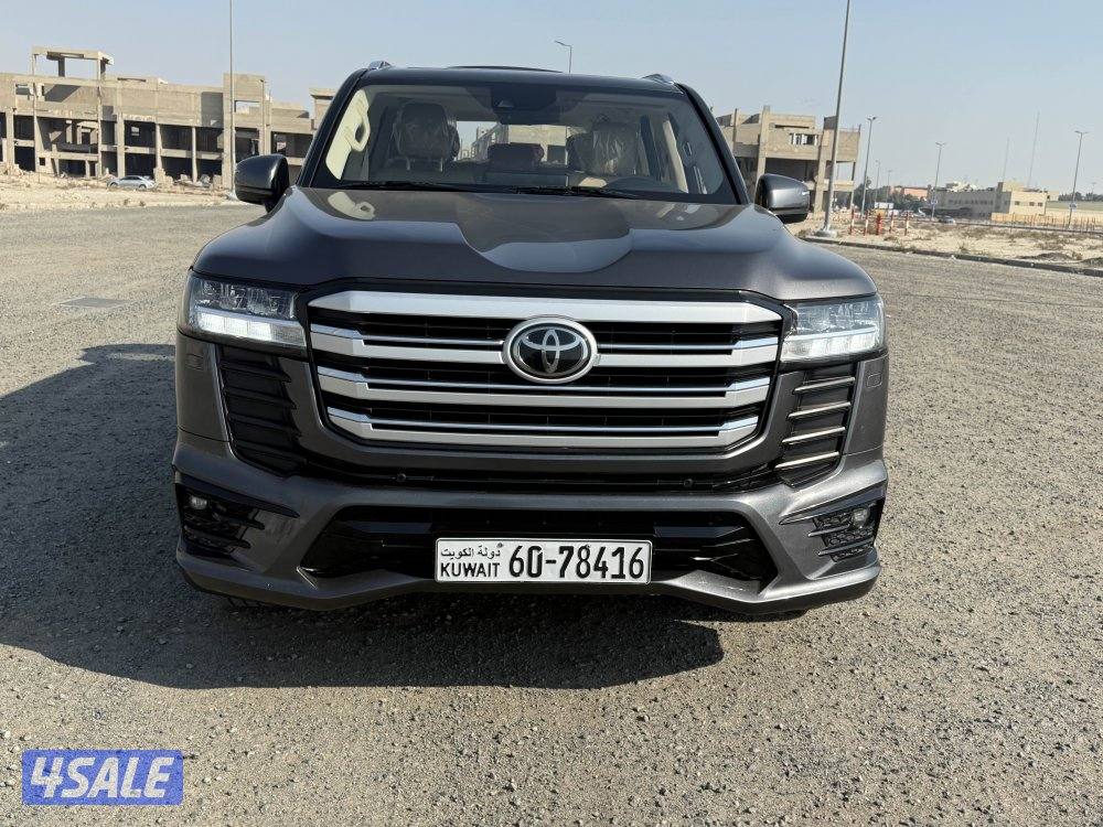 للبيع لاند كروزر 2022 GXR صبغ الوكاله9