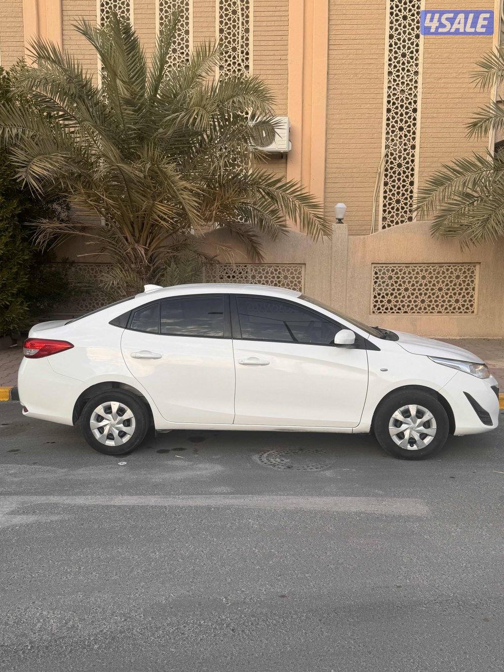 تيوتا يارس 20194