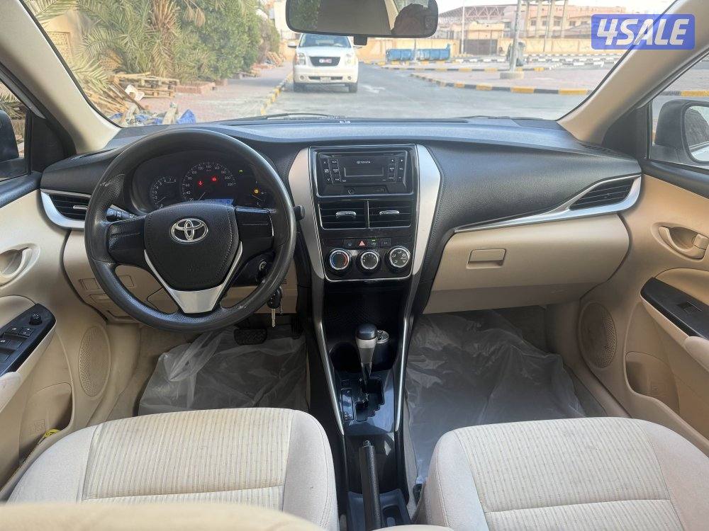 تيوتا يارس 20199