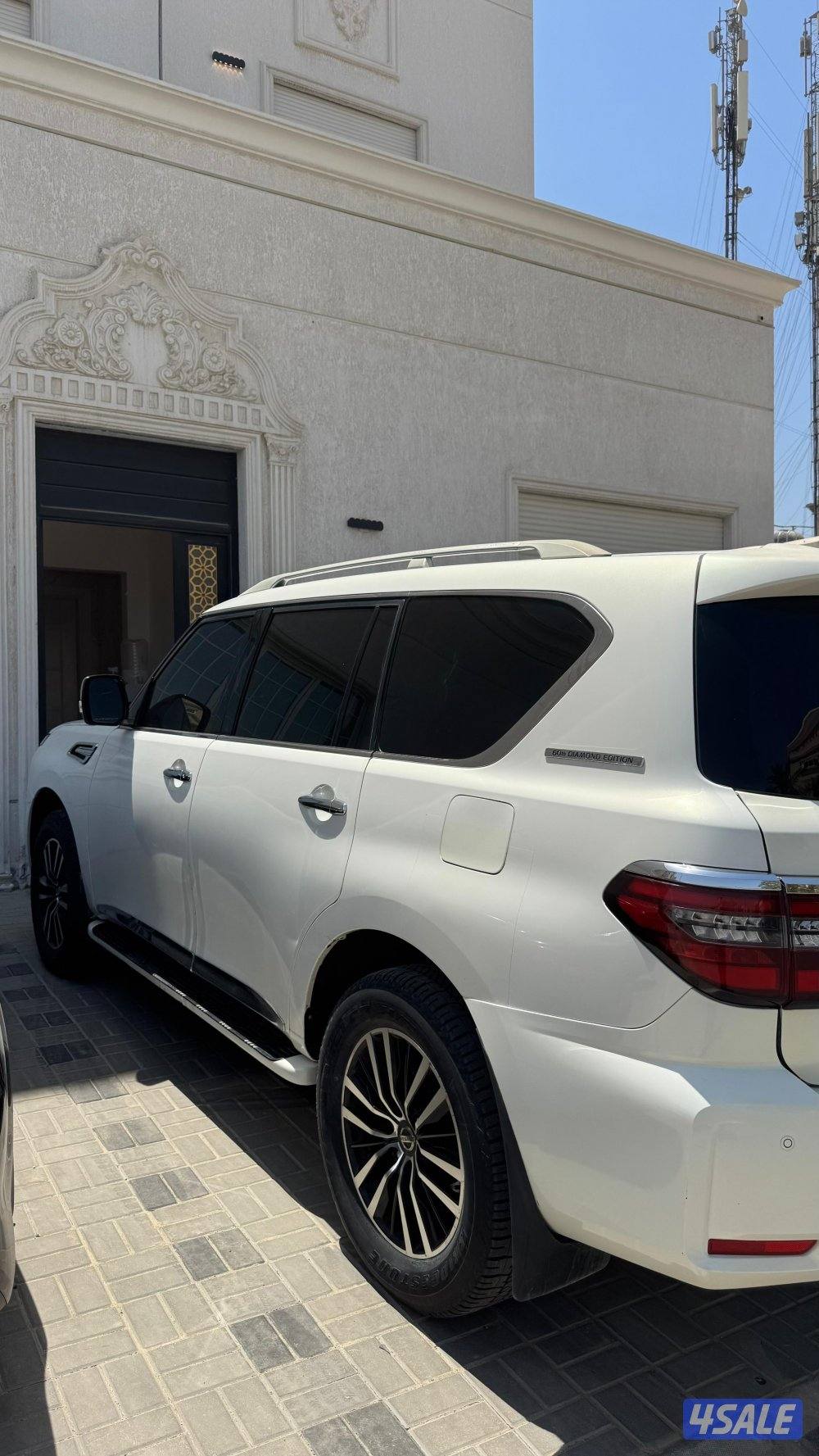 للبيع باترول ٢٠١٣ بلاتينوم2