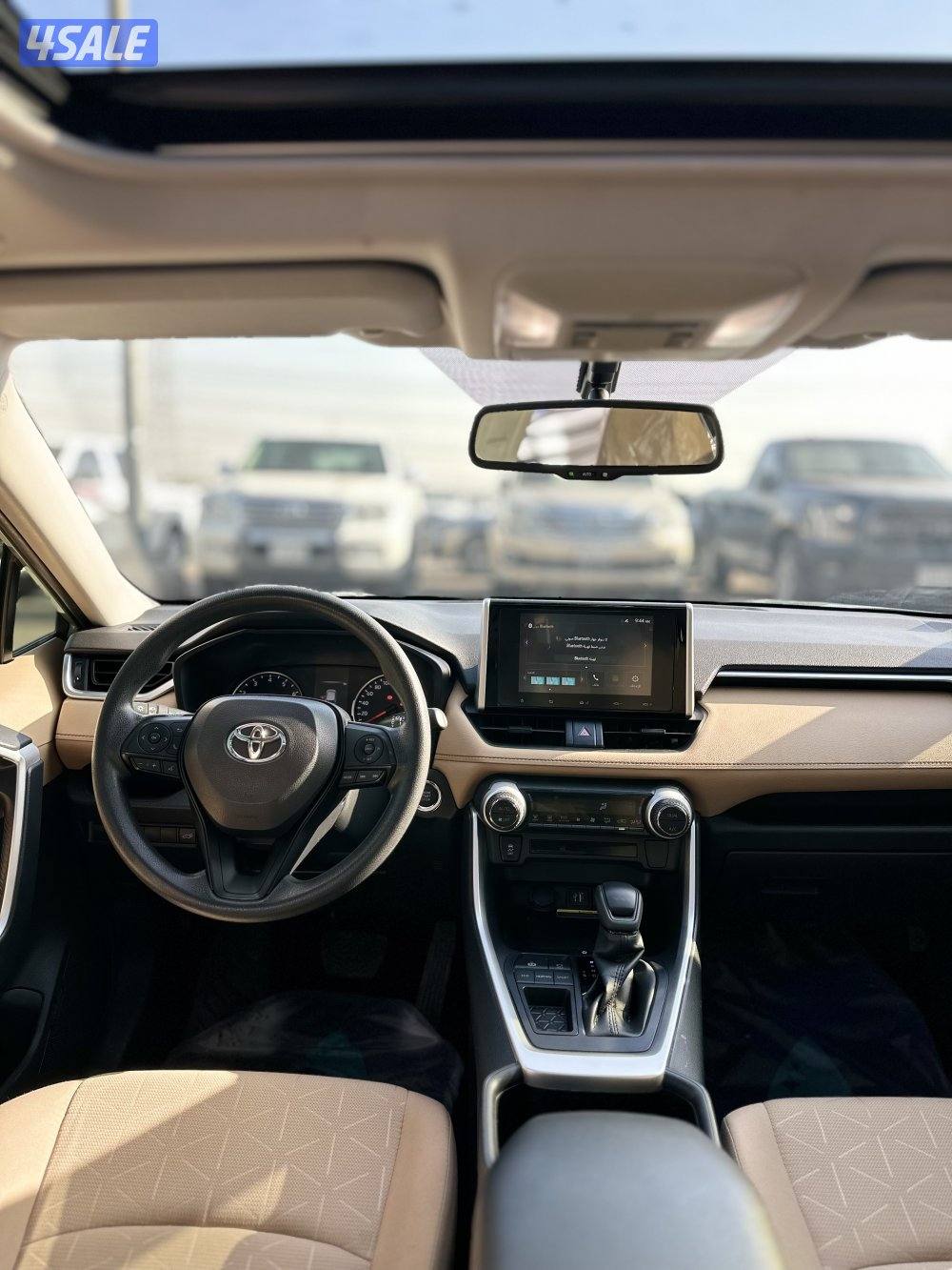 راف4 موديل 2023 ماشي 47 الف صبغ الوكالة6