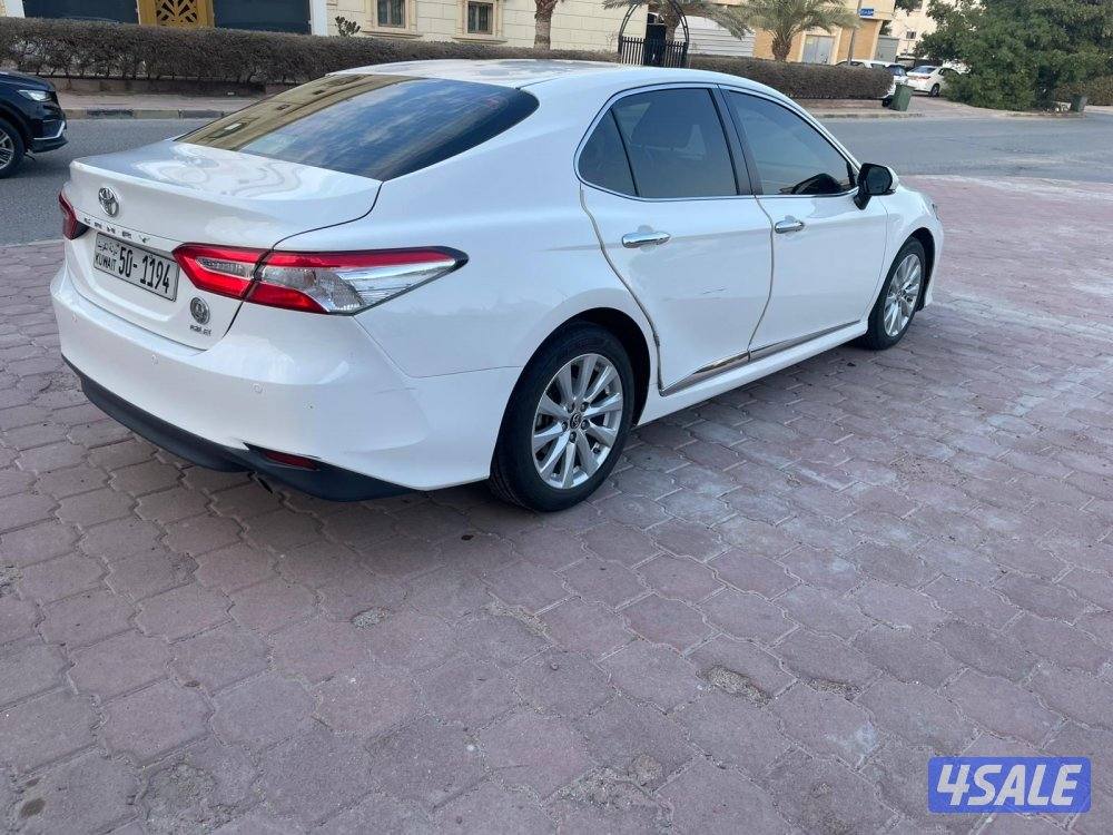 للبيع كامري ٢٠١٨ صبغ الوكاله6