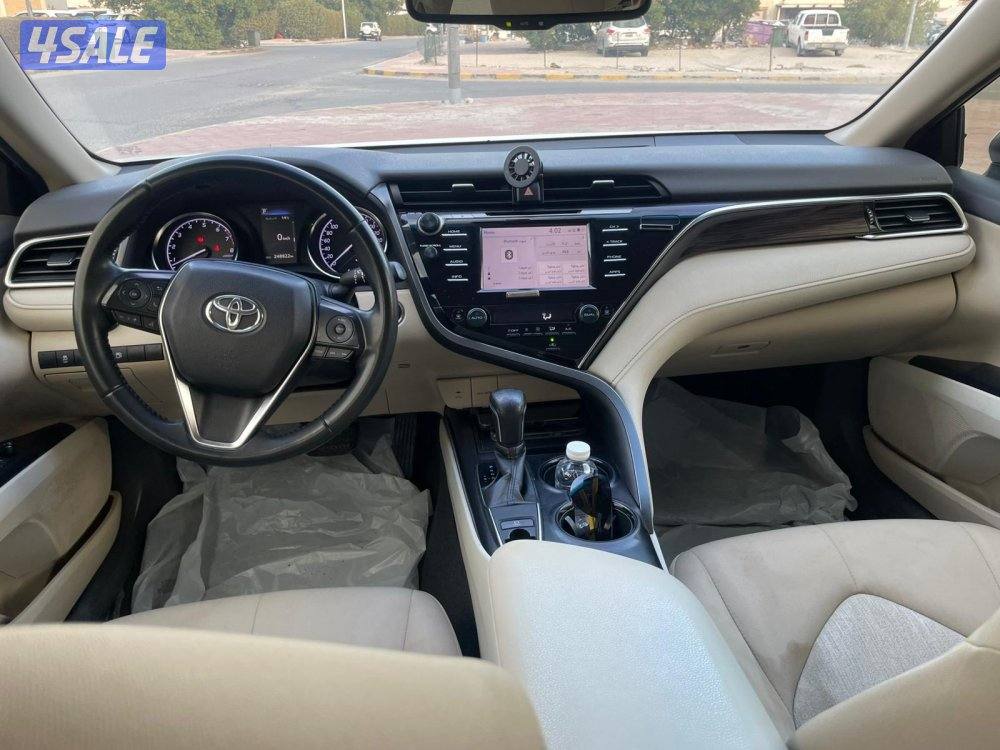 للبيع كامري ٢٠١٨ صبغ الوكاله7