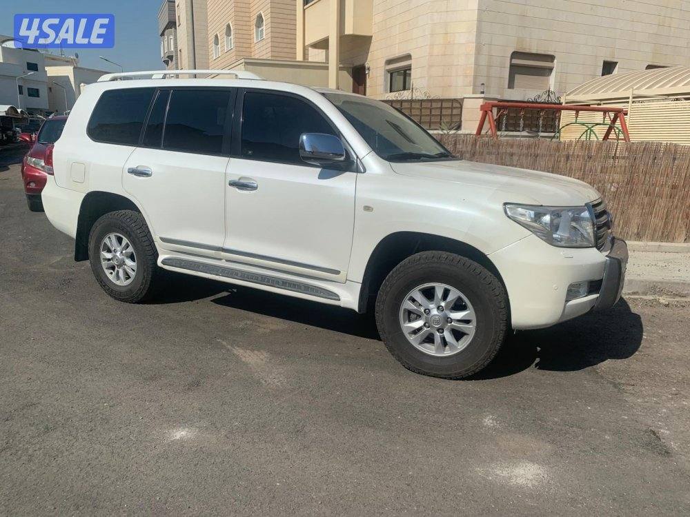 لاندكروزر موديل ٢٠٠٨ VXR0