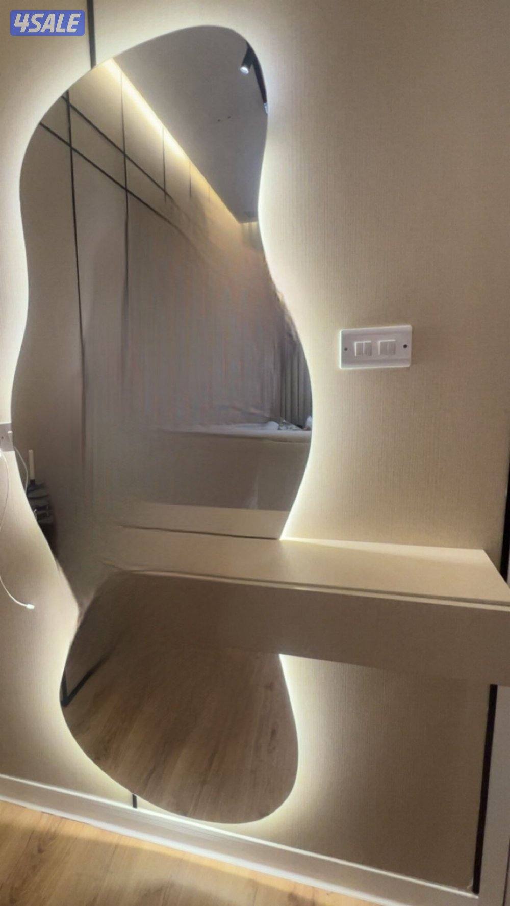 قنفات صالة ( ٣ قطع ) + طاولة قهوة + ٣ طاولات خدمة1