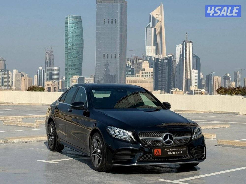 مرسيدسC200 (مواصفات خاصه) موديل2019 عداد86الف وارد الملا سيرفس متتظم0