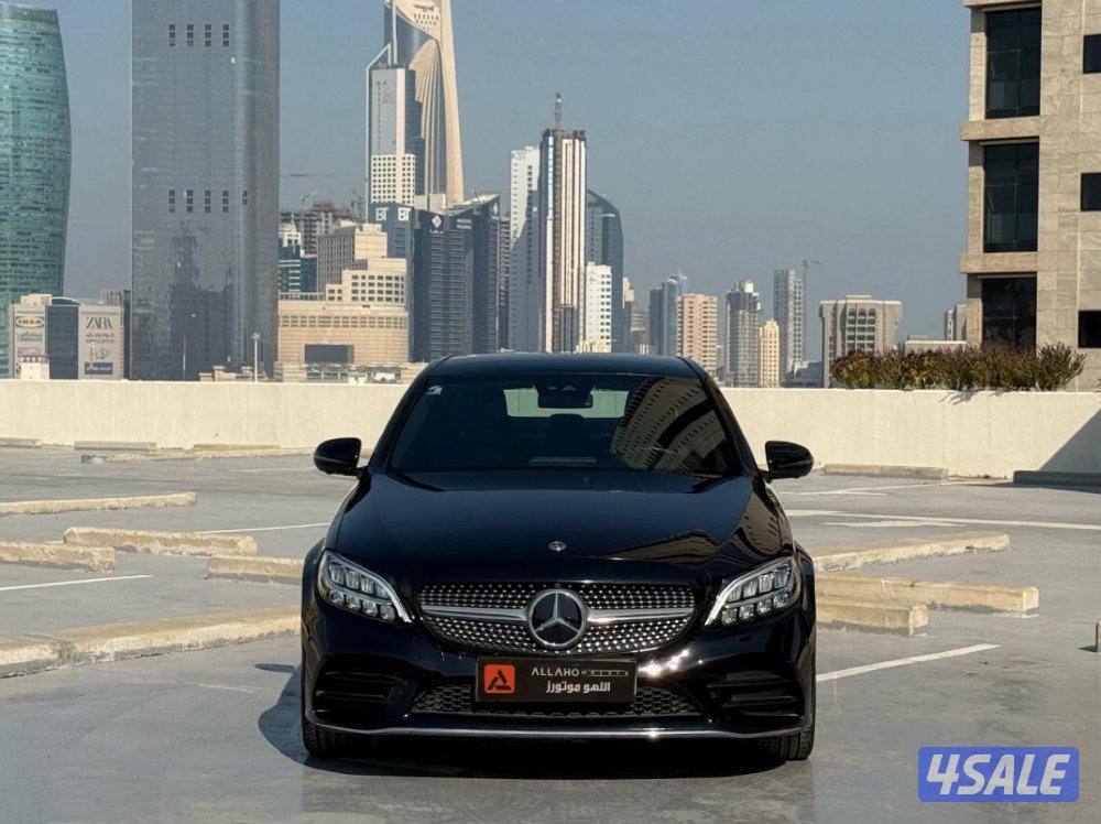 مرسيدسC200 (مواصفات خاصه) موديل2019 عداد86الف وارد الملا سيرفس متتظم2