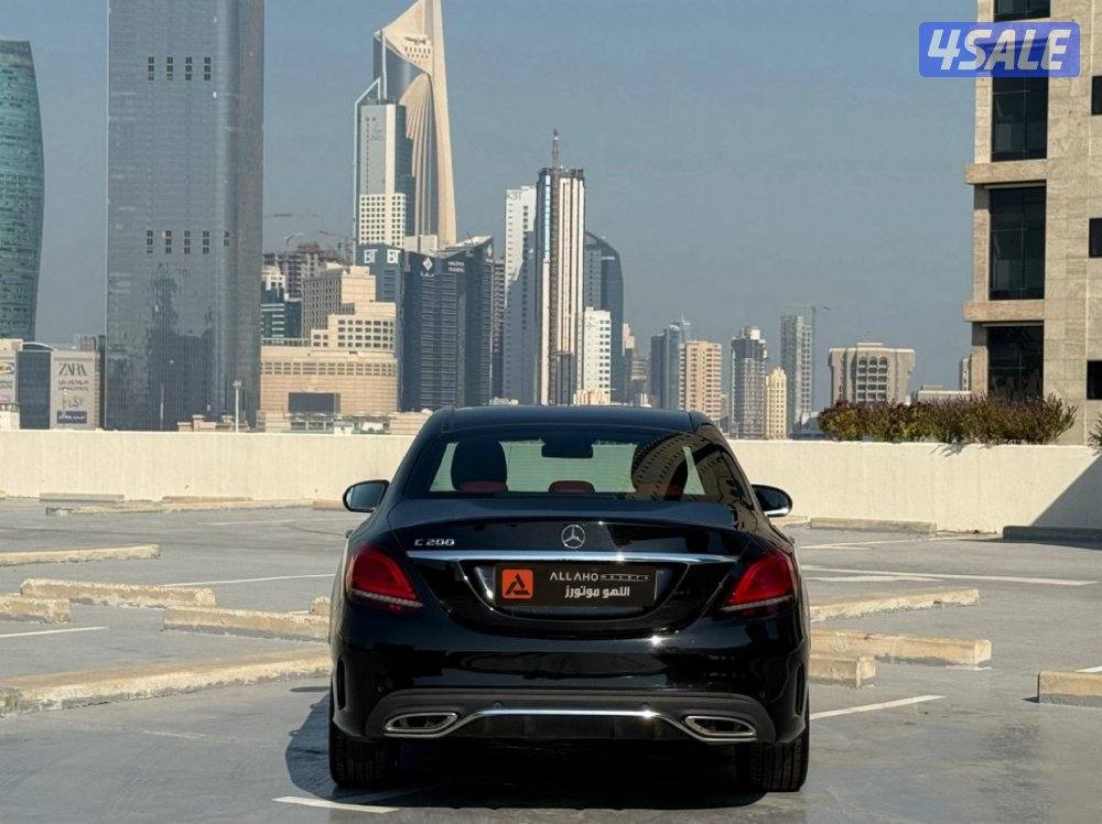 مرسيدسC200 (مواصفات خاصه) موديل2019 عداد86الف وارد الملا سيرفس متتظم3
