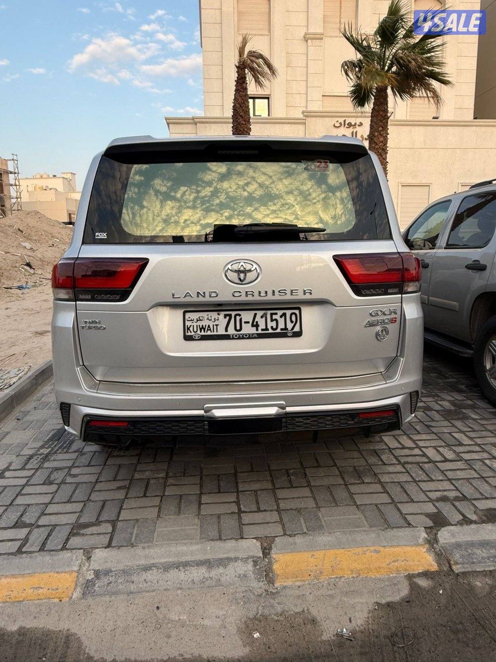 لاند كروزر توين تيربو 20235