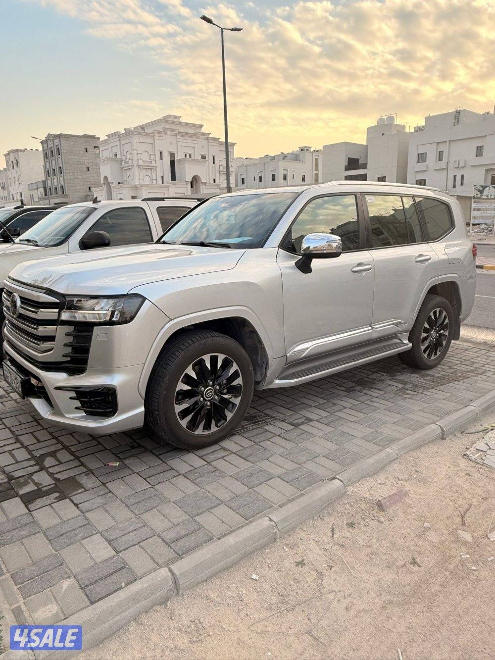 لاند كروزر توين تيربو 20237