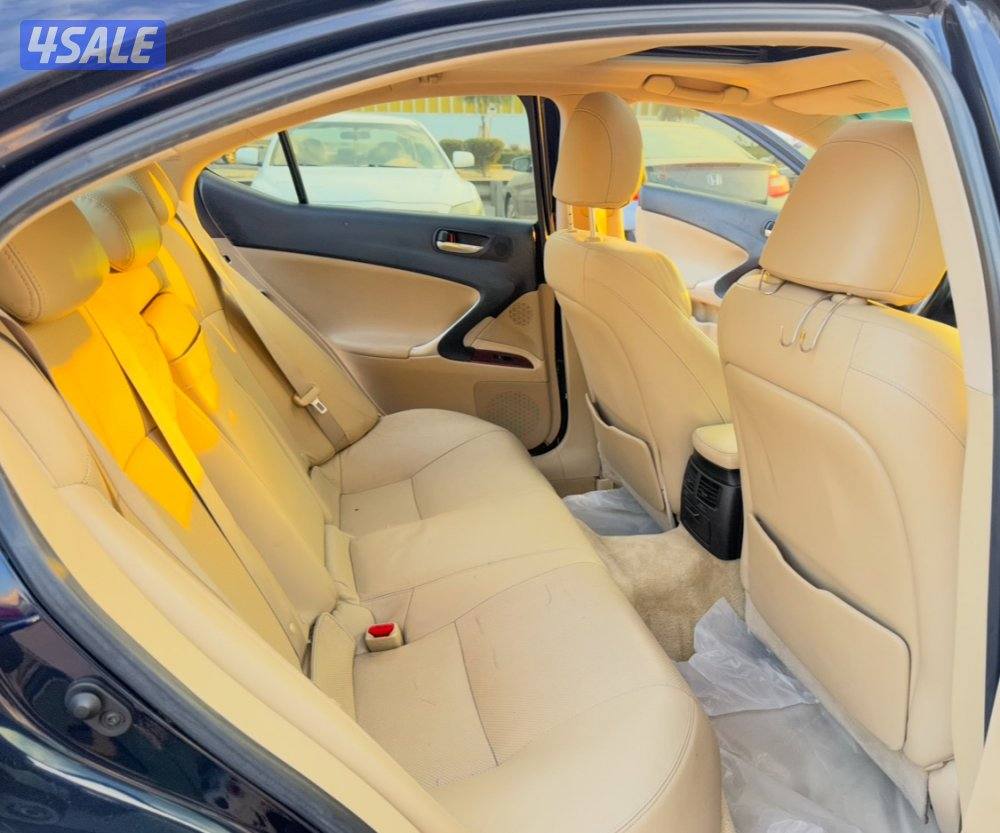 لكزس IS300 موديل 2007 شرط الفحص5