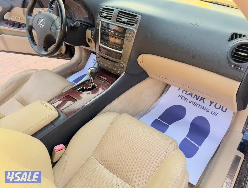 لكزس IS300 موديل 2007 شرط الفحص11