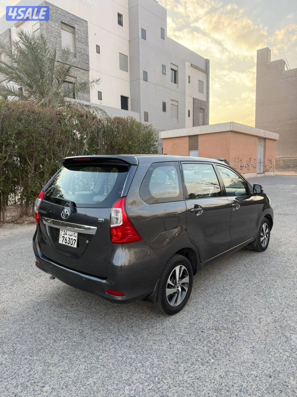 أفانزا 2016 بحاله ممتازه3