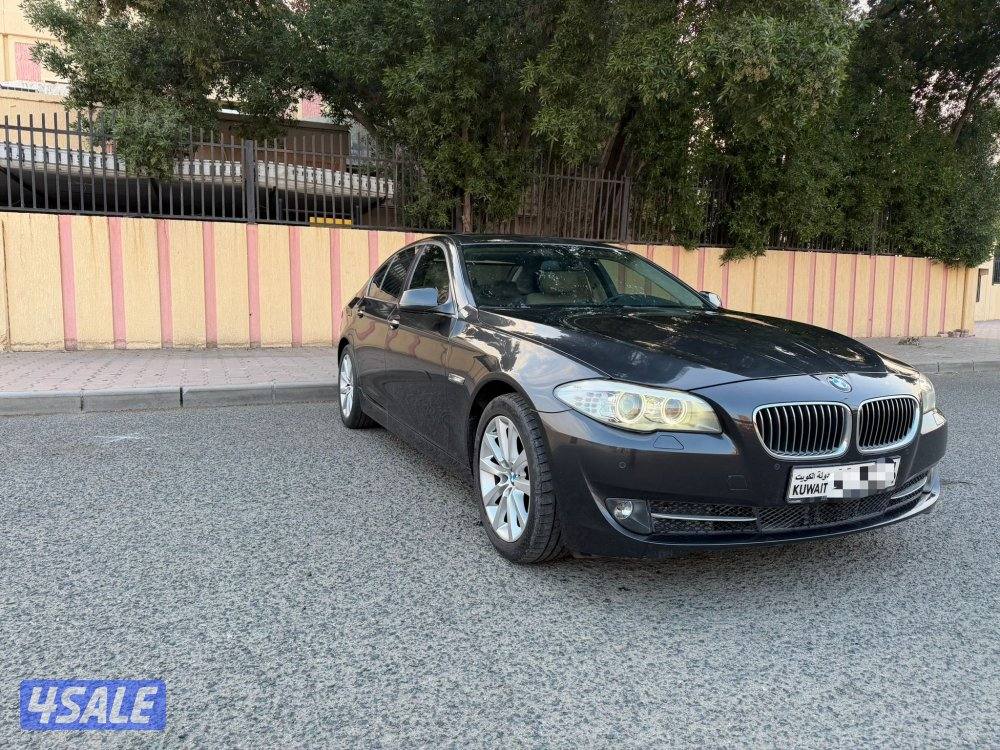 للبيع بي ام دبليو موديل 2012 ‏مالك الأول2