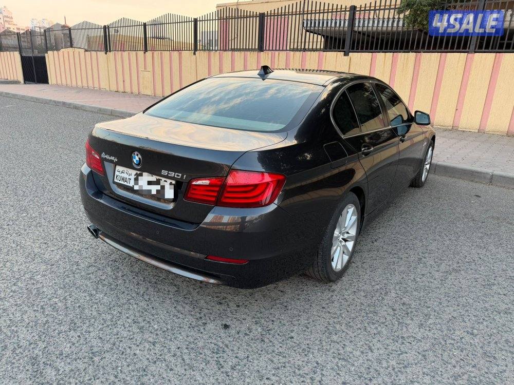 للبيع بي ام دبليو موديل 2012 ‏مالك الأول3