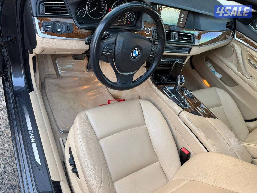 للبيع بي ام دبليو موديل 2012 ‏مالك الأول5