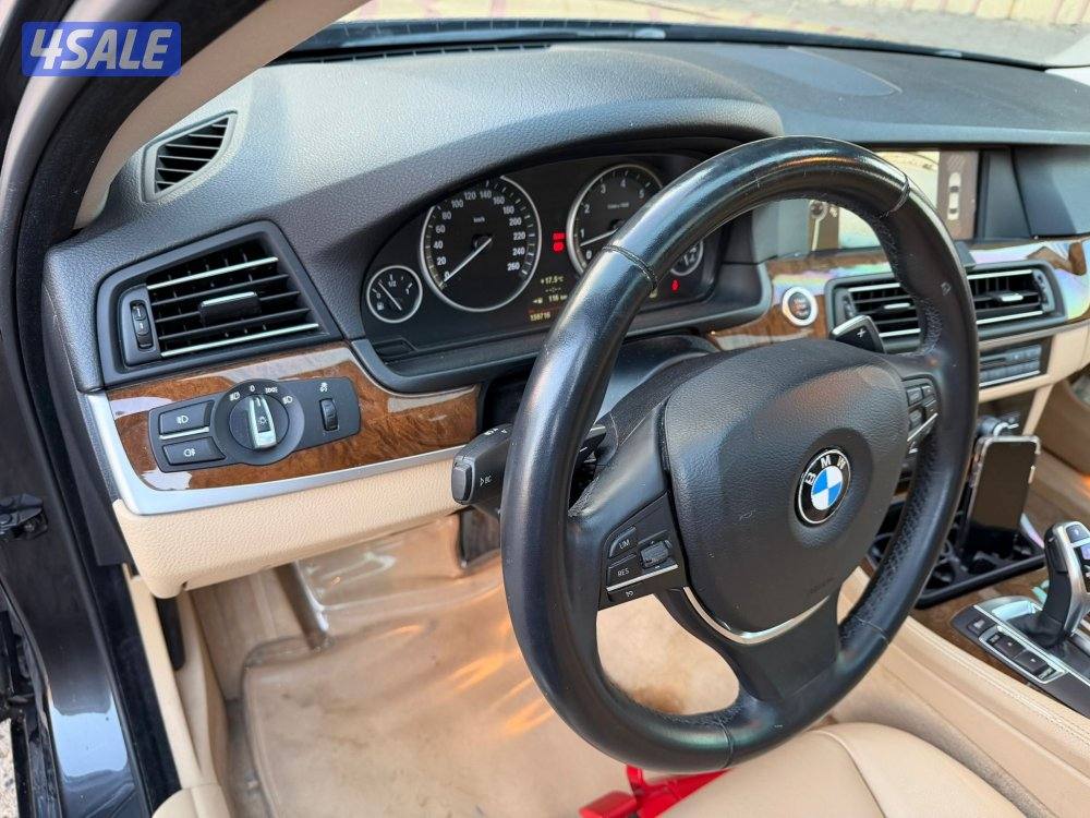 للبيع بي ام دبليو موديل 2012 ‏مالك الأول6