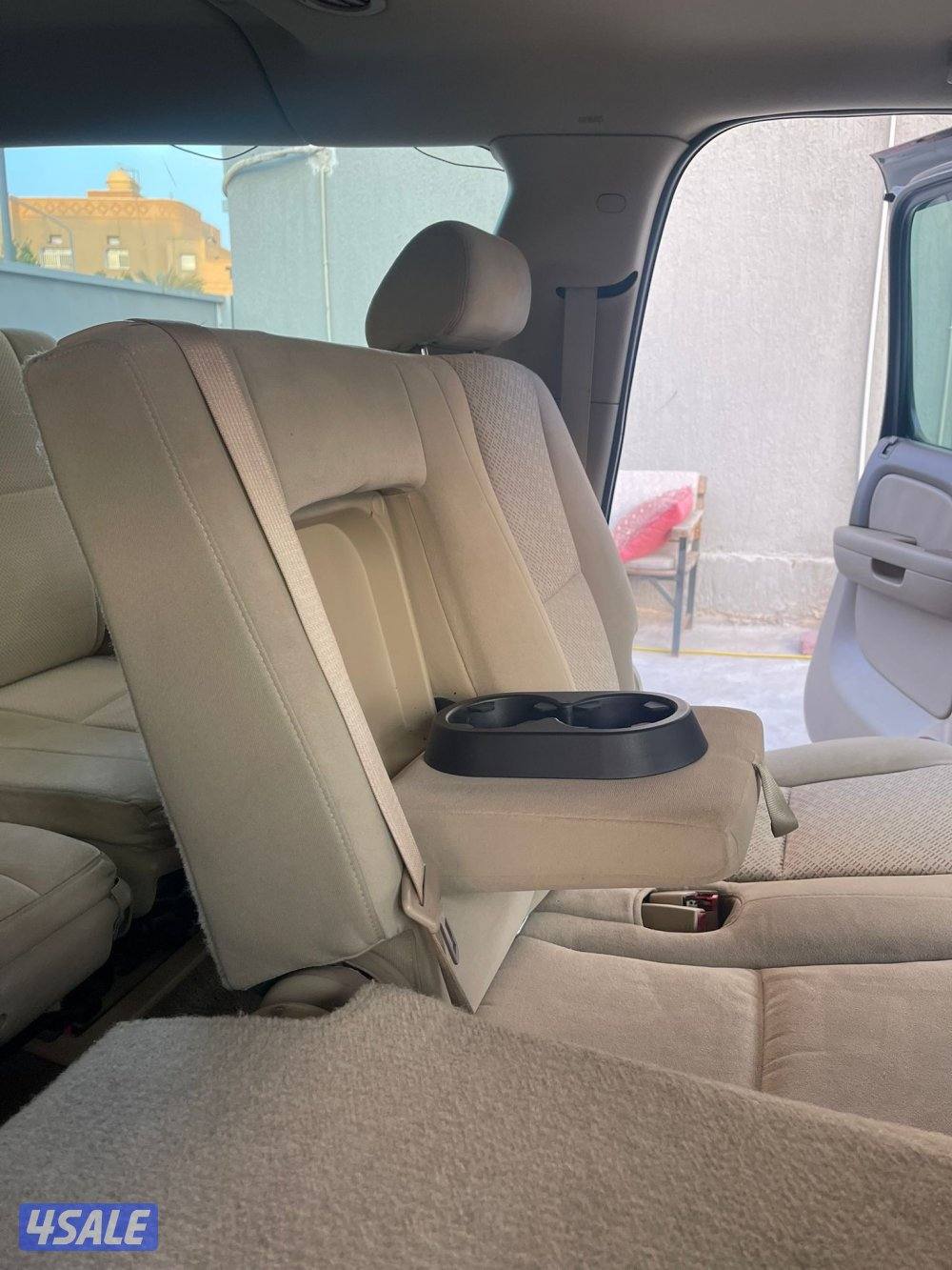 يوكن  2008  xl 8 براغي  دبل قير  مضله 360  وعليه كولر قير والموتر3