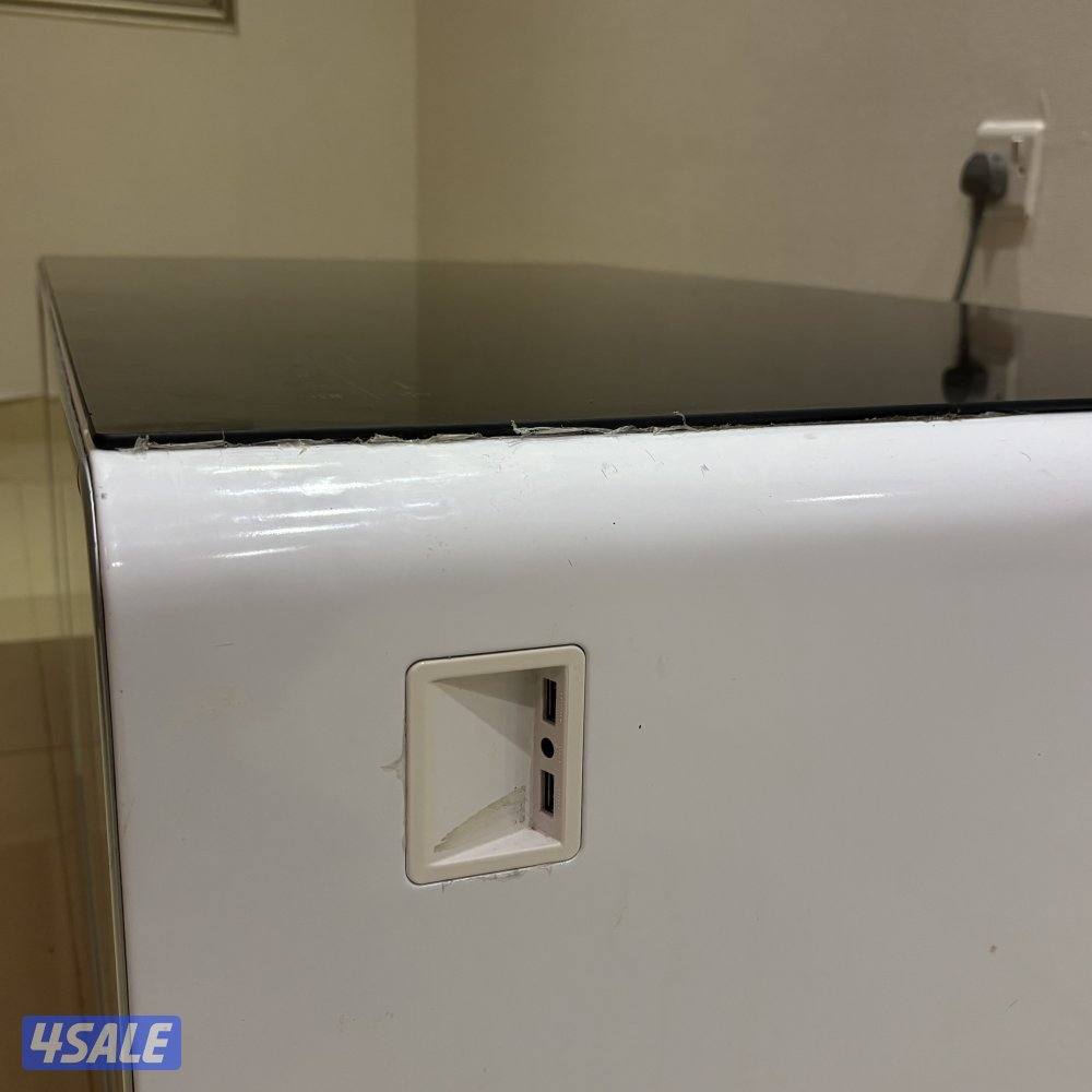 طاولة قهوه + ثلاجه كبيره استعمال نظيف2