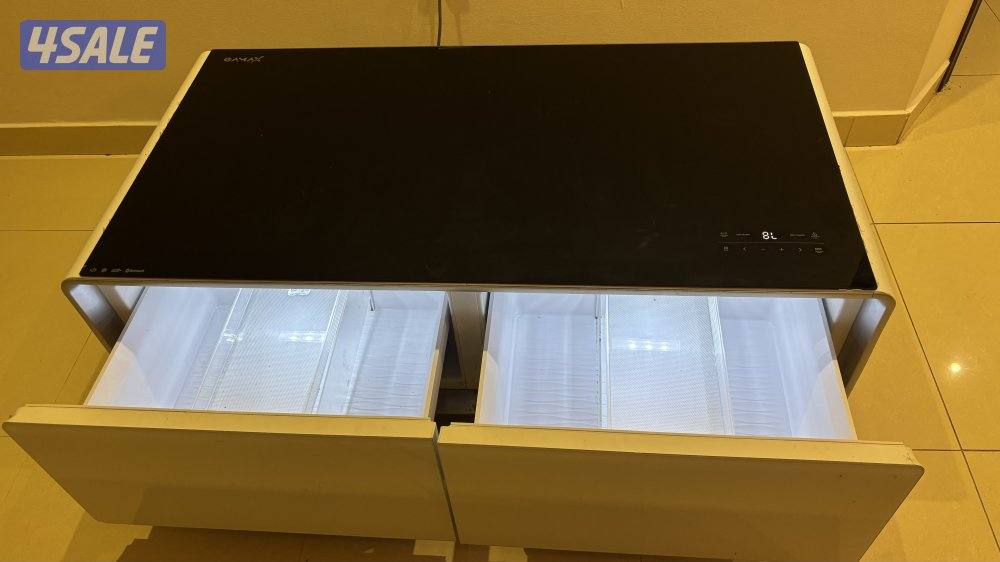 طاولة قهوه + ثلاجه كبيره استعمال نظيف3